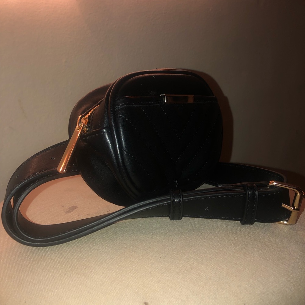 Fanny pack